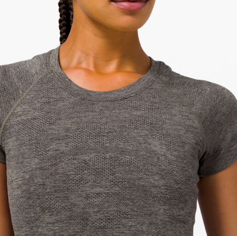 Lululemon Swiftly Short Sleeve 2.0 Crew Variegated Mesh Camo Black/ Grey Sage 6 - Picture 4 of 15